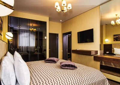 Номер «Люкс Семейный» в санатории «Солнечный» в г. Кисловодске - фотография