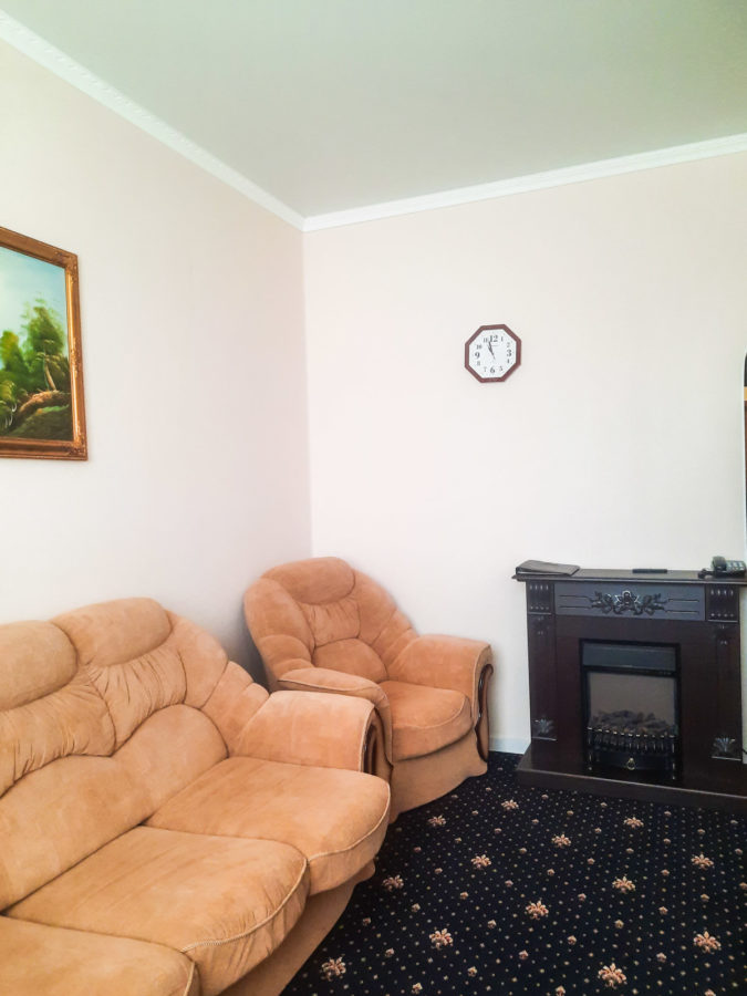 Номер «Джуниор сьют» в санатории «Солнечный» в Кисловодске - фотография