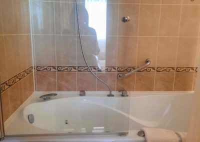 Номер «Люкс» в санатории «Солнечный» в Кисловодске - фотография