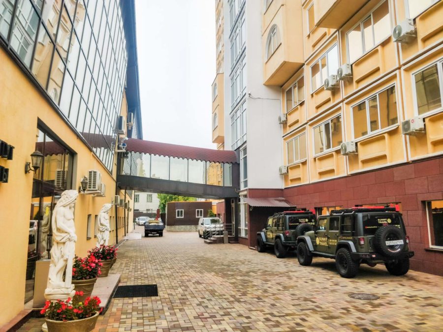 Крытый переход в санатории «Солнечный» в Кисловодске - фотография