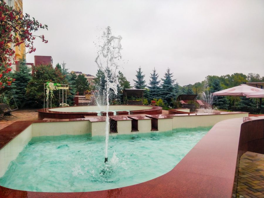 Фонтаны в санатории «Солнечный» в Кисловодске - фотография