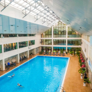 Бассейн в санатории «Солнечный» в Кисловодске - фотография