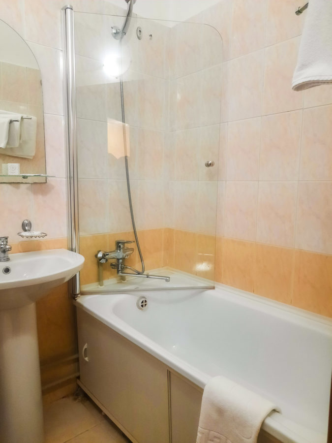 Номер «Стандарт» в санатории «Солнечный» в Кисловодске - фотография