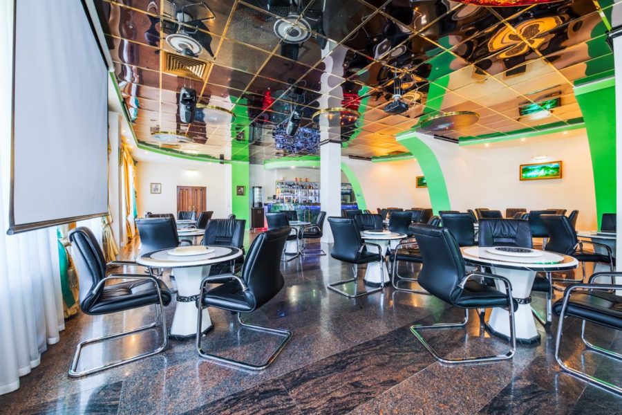 Ночной клуб и конференц-зал в санатории «Солнечный» в Кисловодске - фотография