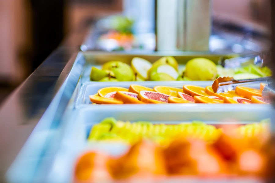 Шведский стол в санатории «Солнечный» в Кисловодске - фотография