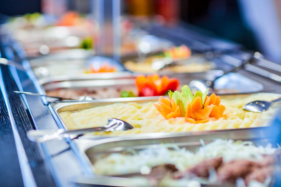 Шведский стол в санатории «Солнечный» в Кисловодске - фотография