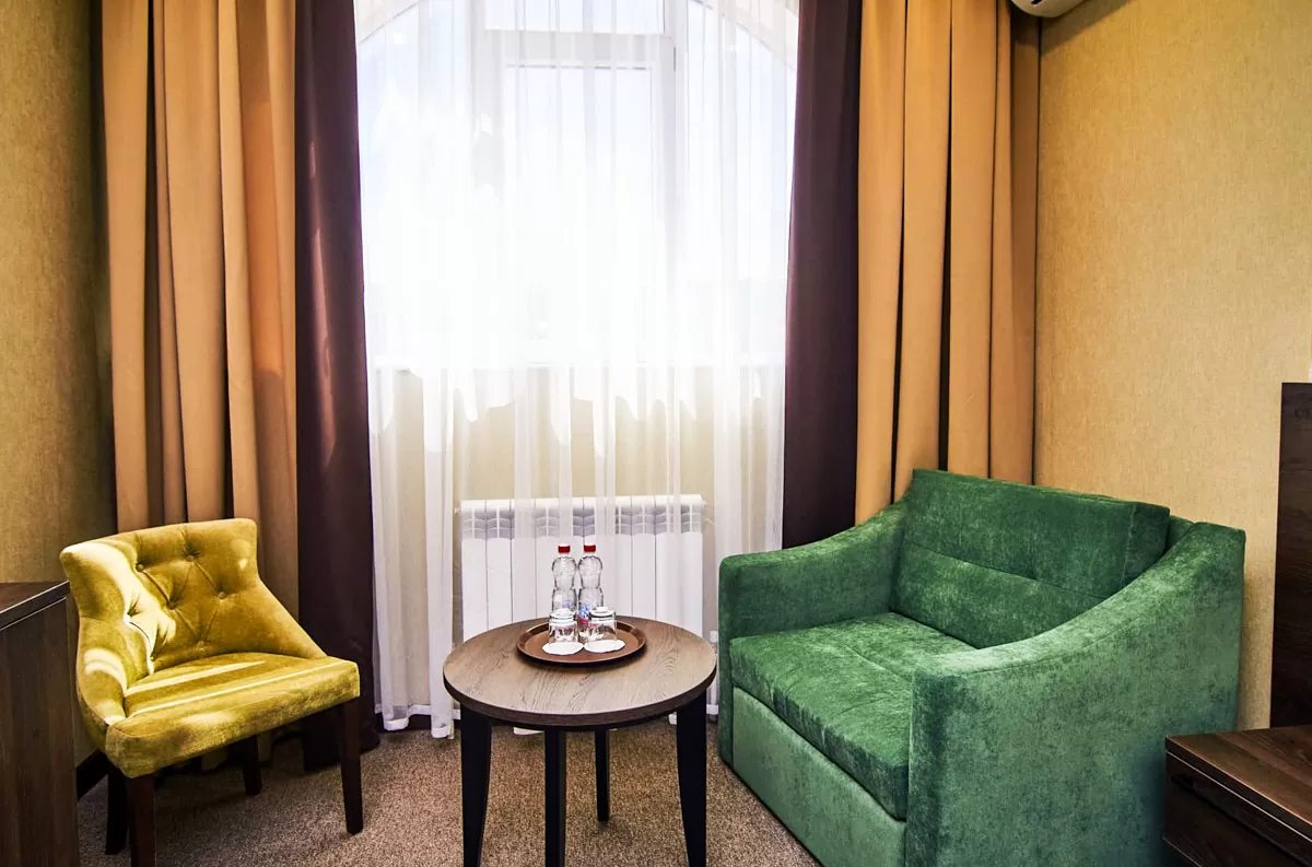 Номер «Делюкс» в санатории «Солнечный» в г. Кисловодск - фотография