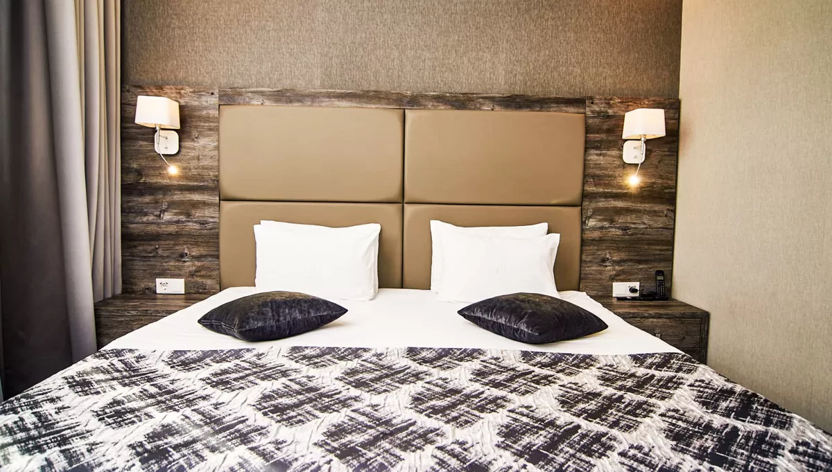 Номер «Люкс Улучшенный» в санатории «Солнечный» в г. Кисловодске - фотография