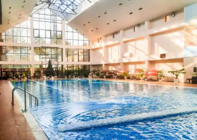 Бассейн в санатории «Солнечный» в Кисловодске - фотография