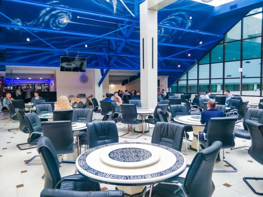 Ночной клуб и конференц-зал в санатории «Солнечный» в Кисловодске - фотография