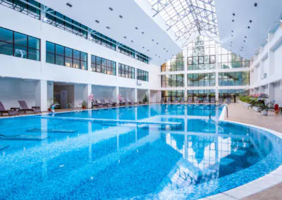 Бассейн в санатории «Солнечный» в Кисловодске - фотография